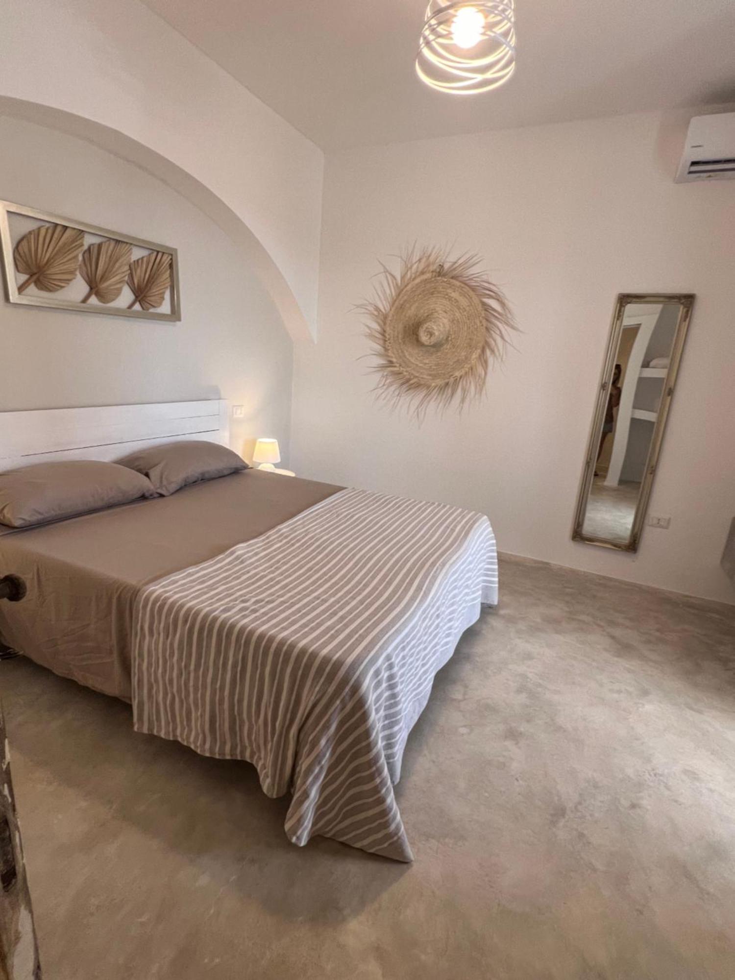 Le Stanze Di Chloe Hotel Taviano  Ngoại thất bức ảnh